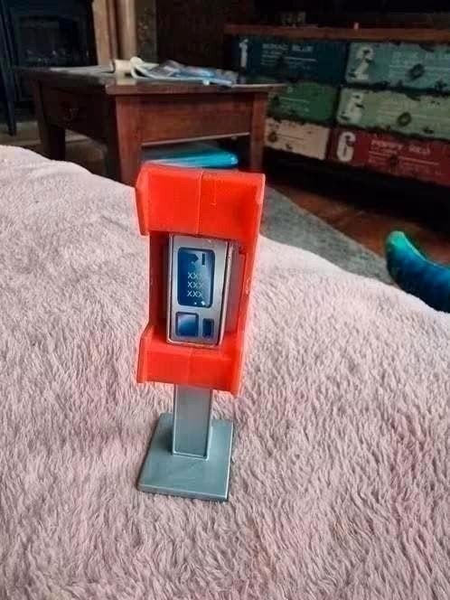 Miniatuur telefooncel voor poppenhuis, Ophalen of Verzenden, Gebruikt