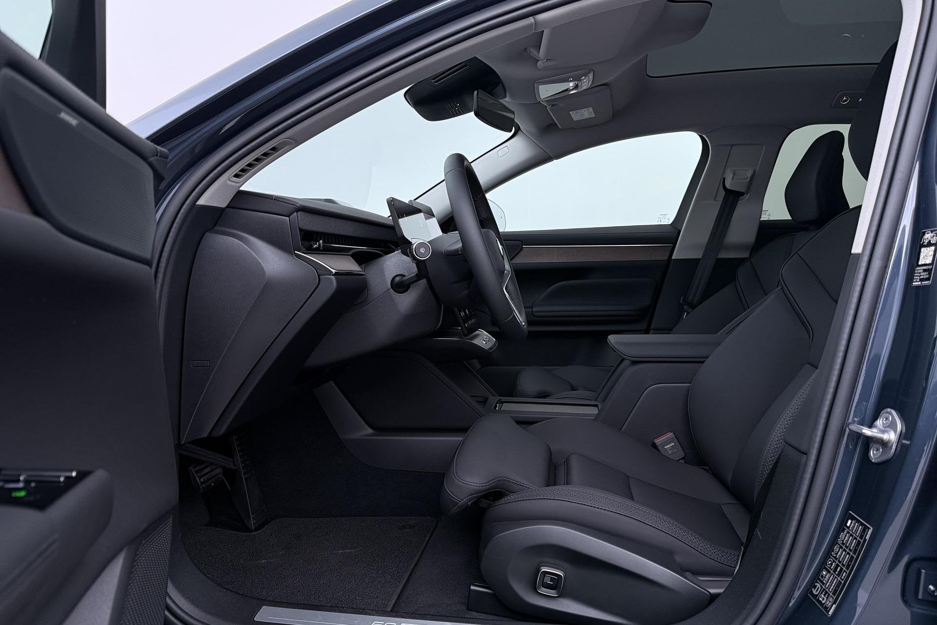 Volvo ES90 Single Motor Extended Range Plus 92 kWh | FACELIF, Auto's, Automaat, Achterwielaandrijving, Gebruikt, Verwarmde buitenspiegels