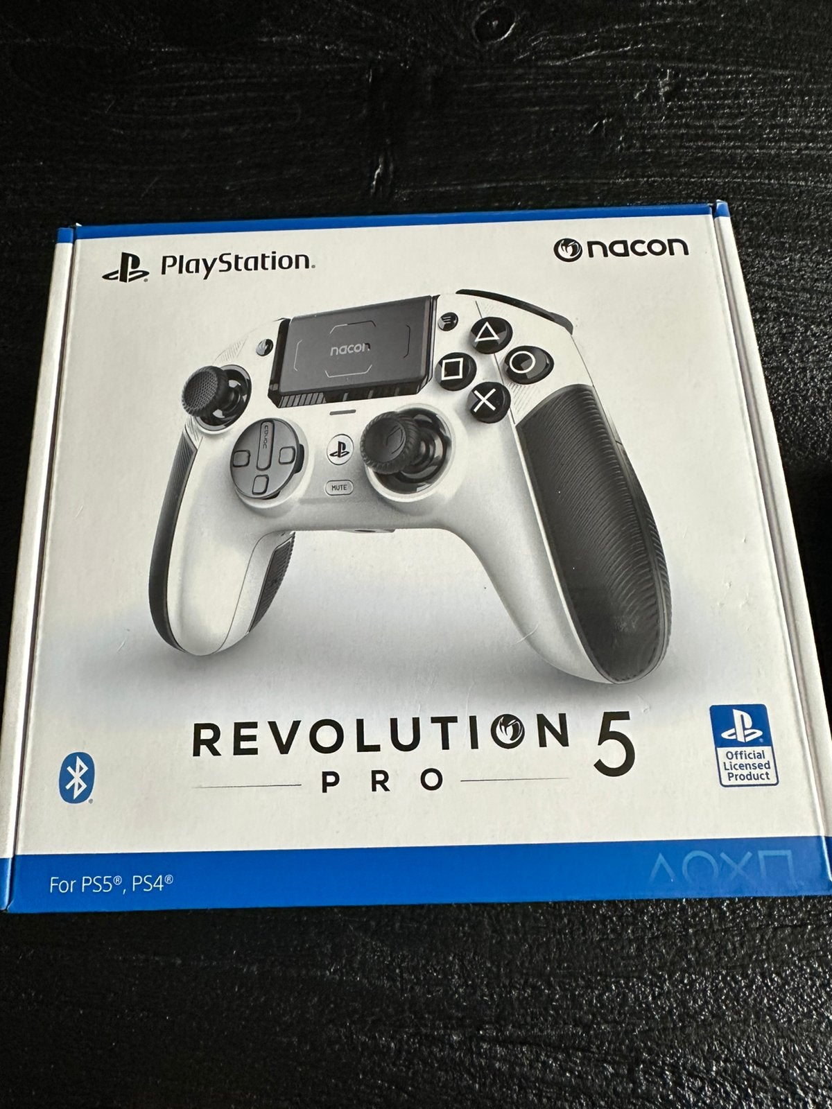 Nacon revolution 5 pro nieuw, Ophalen of Verzenden, Zo goed als nieuw