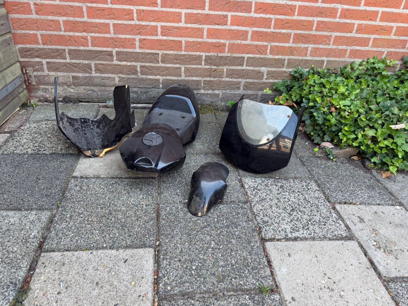 Minibike Kappenset!, Ophalen