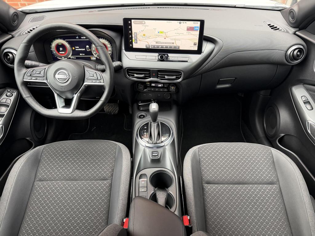 Nissan Juke 1.6 Hybrid N-Connecta / Fabrieksgarantie tot 07-, Stof, Gebruikt, Wit, Bedrijf