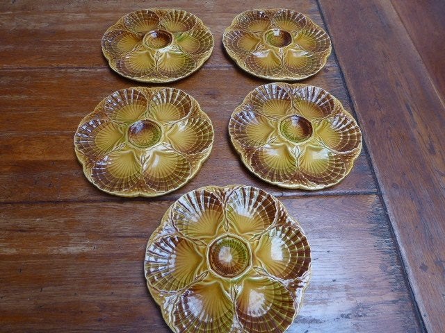 5 keramiek coquilles- of oesterborden Sarreguemines (1)