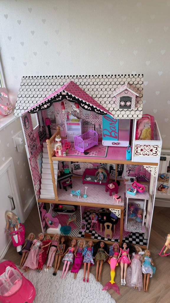 Barbie huis kidscraft huis poppenhuis, Ophalen, Zo goed als nieuw, Poppenhuis