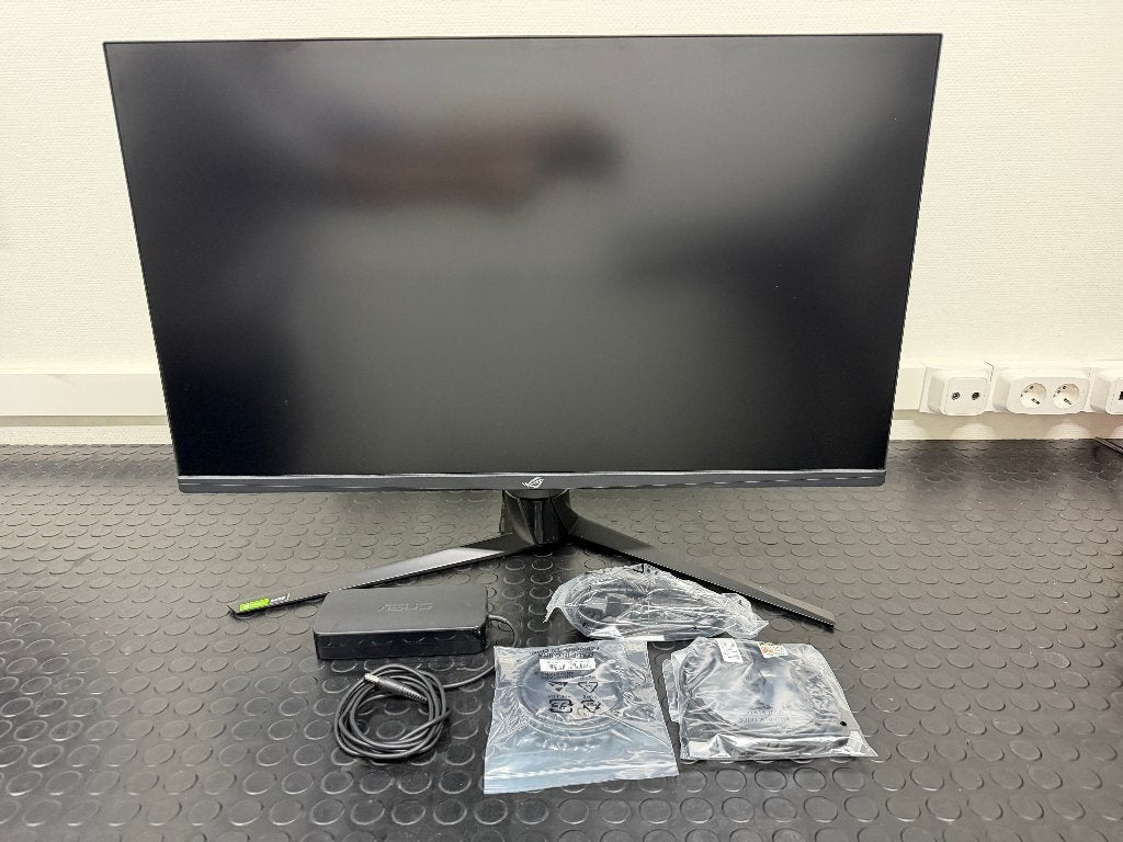 Asus ROG PG32UQ 32inch 4K gaming monitor, Computers en Software, 101 t/m 150 Hz, DisplayPort, 1 tot 2 ms, Ophalen