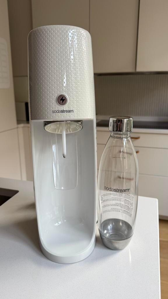Sodastream wit met fles., Ophalen of Verzenden, Zo goed als nieuw