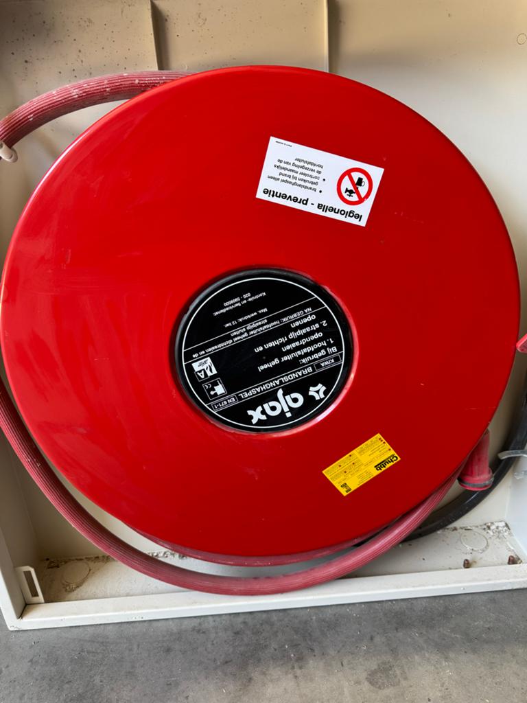 2x Brandslanghaspel Ajax - NEN-EN 671-1 Gecertificeerd, Huis en Inrichting, Brandblussers en Brandkasten, Ophalen, Gebruikt, Brandblusser