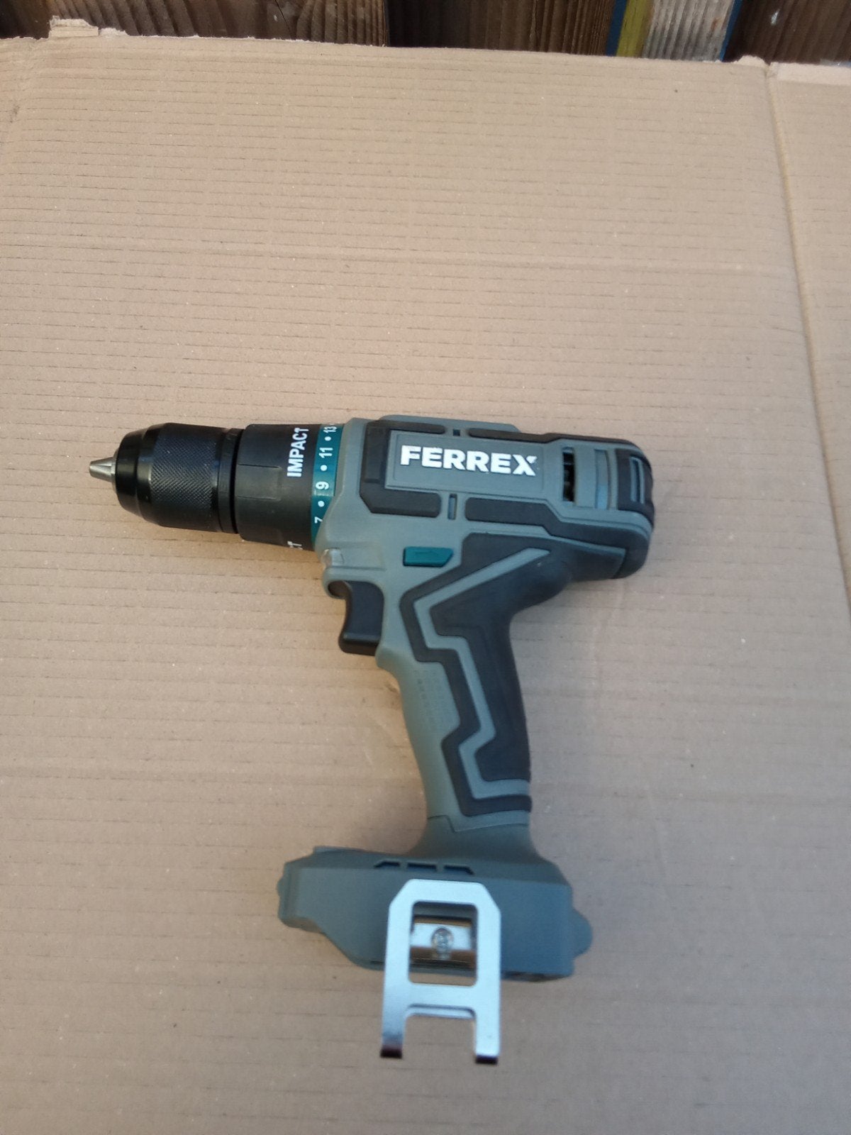 Ferrex Accuboormachine - Zo goed als nieuw, Ophalen of Verzenden, Minder dan 400 watt, Variabele snelheid, Zo goed als nieuw
