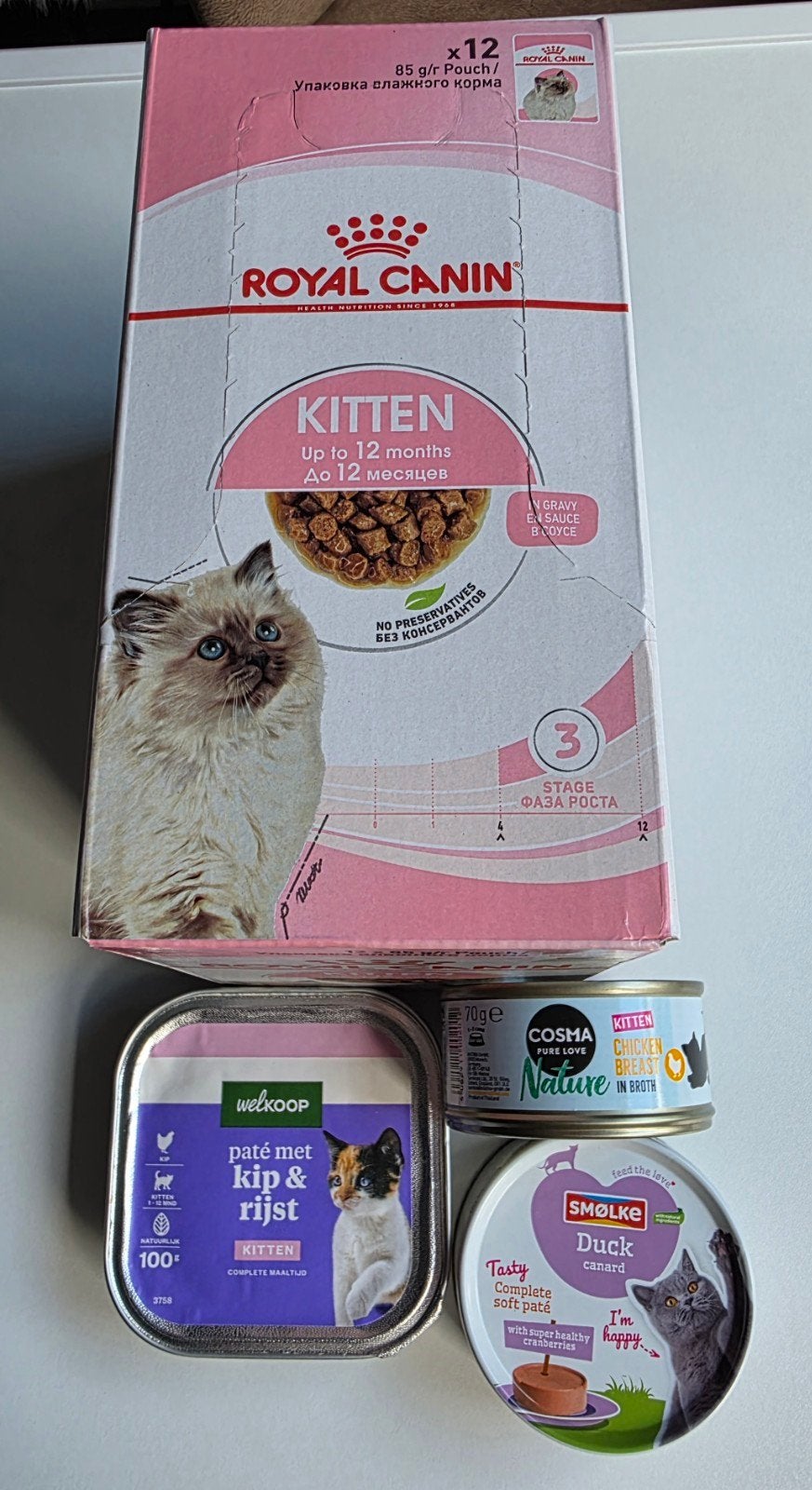 Royal Canin Kittenvoer 12 Zakjes, 3 Blikjes Kittenvoer Nieuw, Ophalen, Nieuw