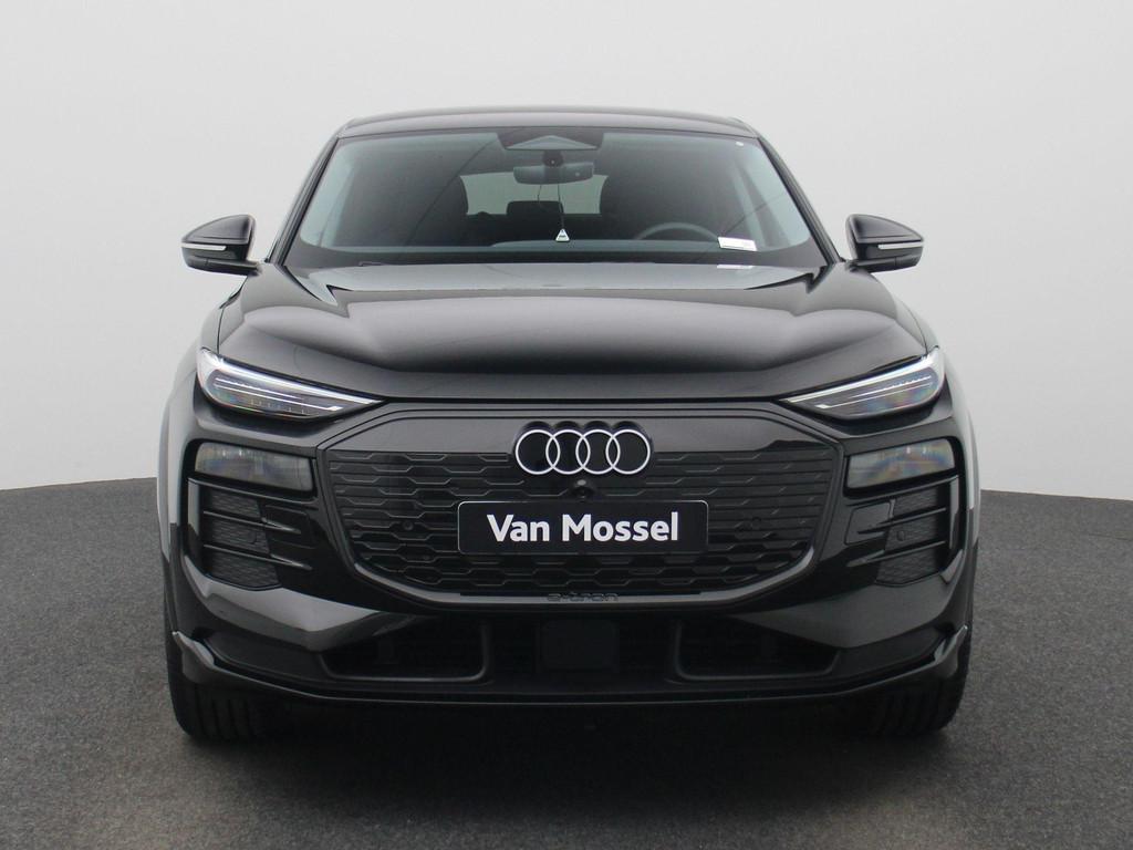 Audi Q6 Sportback e-tron edition 83 kWh l Adaptive cruise co, Auto's, Audi, 12 maanden, Gebruikt, Zwart, Automatische klimaatregeling