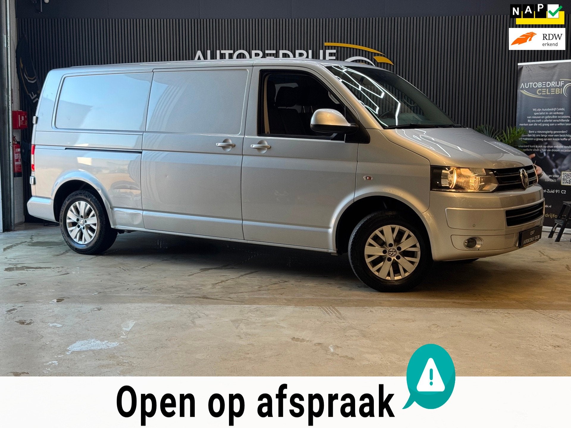 Volkswagen Transporter 2.0 TDI L2H3 Highline 2015 GRIJS AUT, Euro 5, Stof, Gebruikt, Zwart