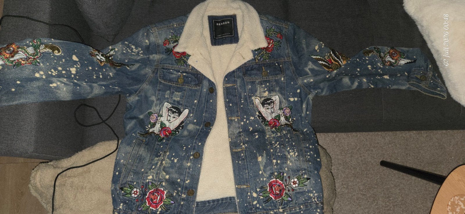 Reason spijkerjack met borduursels en teddy voering, Maat 52/54 (L), Blauw, Ophalen of Verzenden, Reason