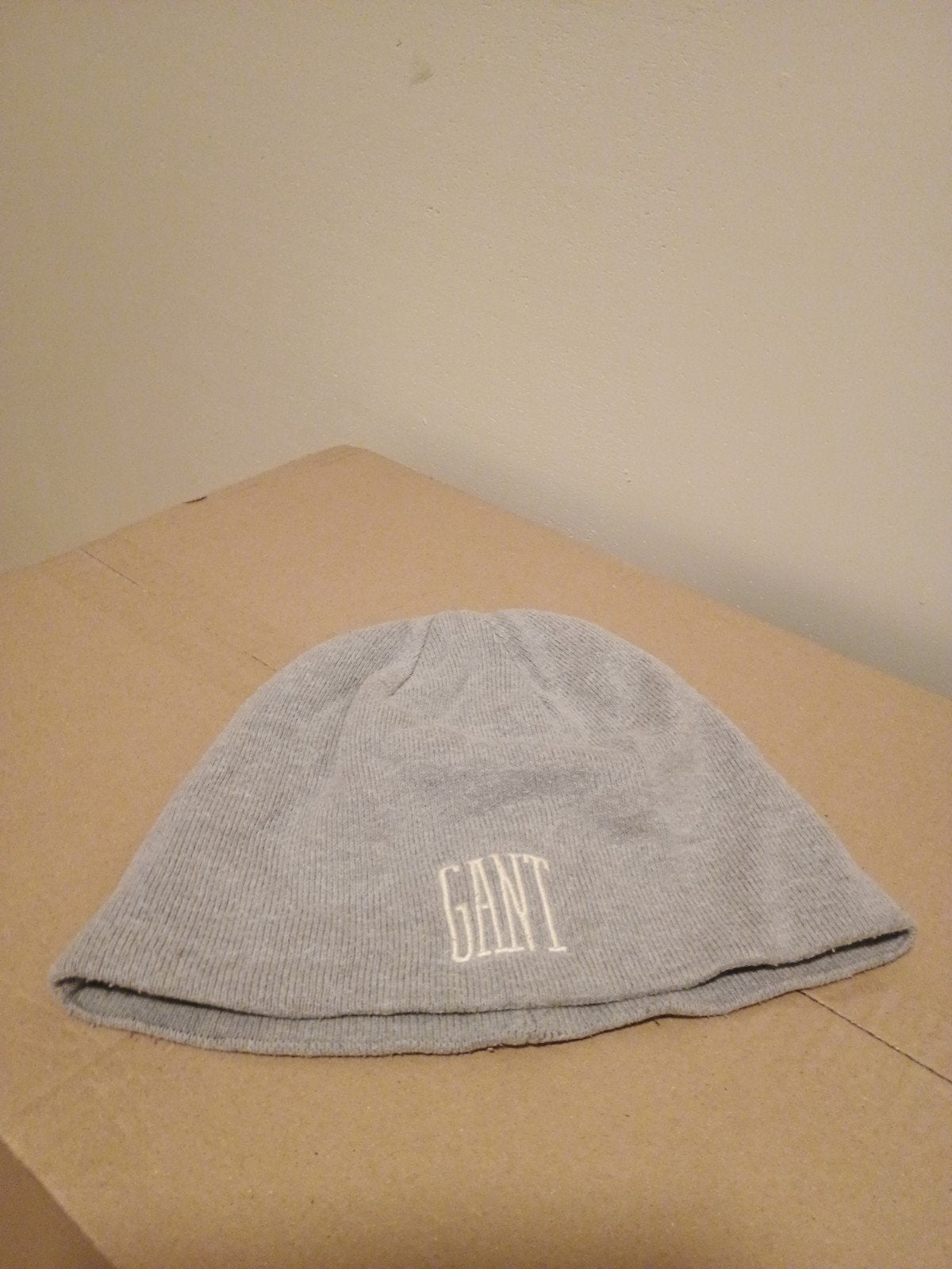Gant muts, Ophalen, Zo goed als nieuw