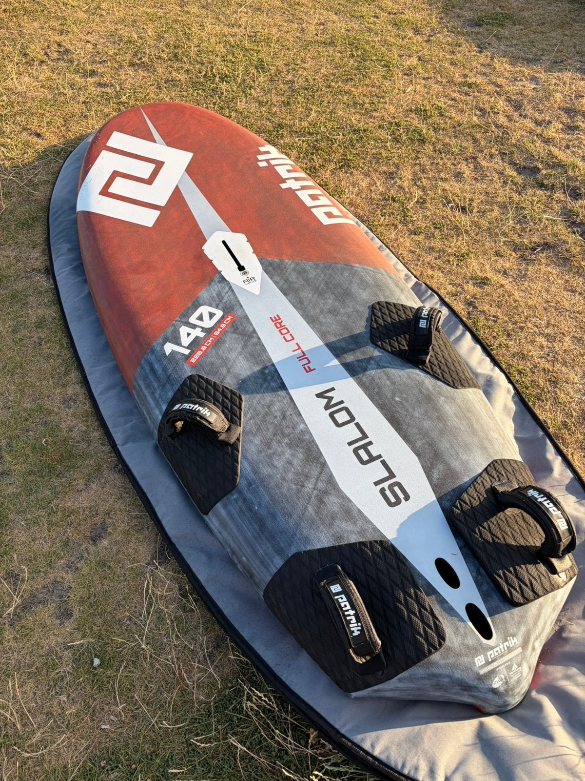 Patrik slalom 140, Watersport en Boten, Ophalen, Zo goed als nieuw, Plank