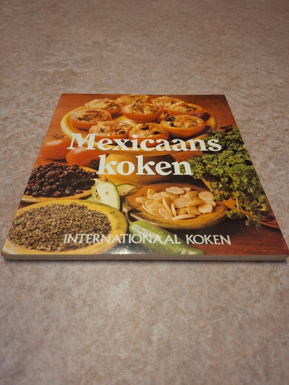 Mexicaans koken - Internationaal koken, Boeken, Kookboeken, Hoofdgerechten, Ophalen of Verzenden, Onbekend, Gelezen