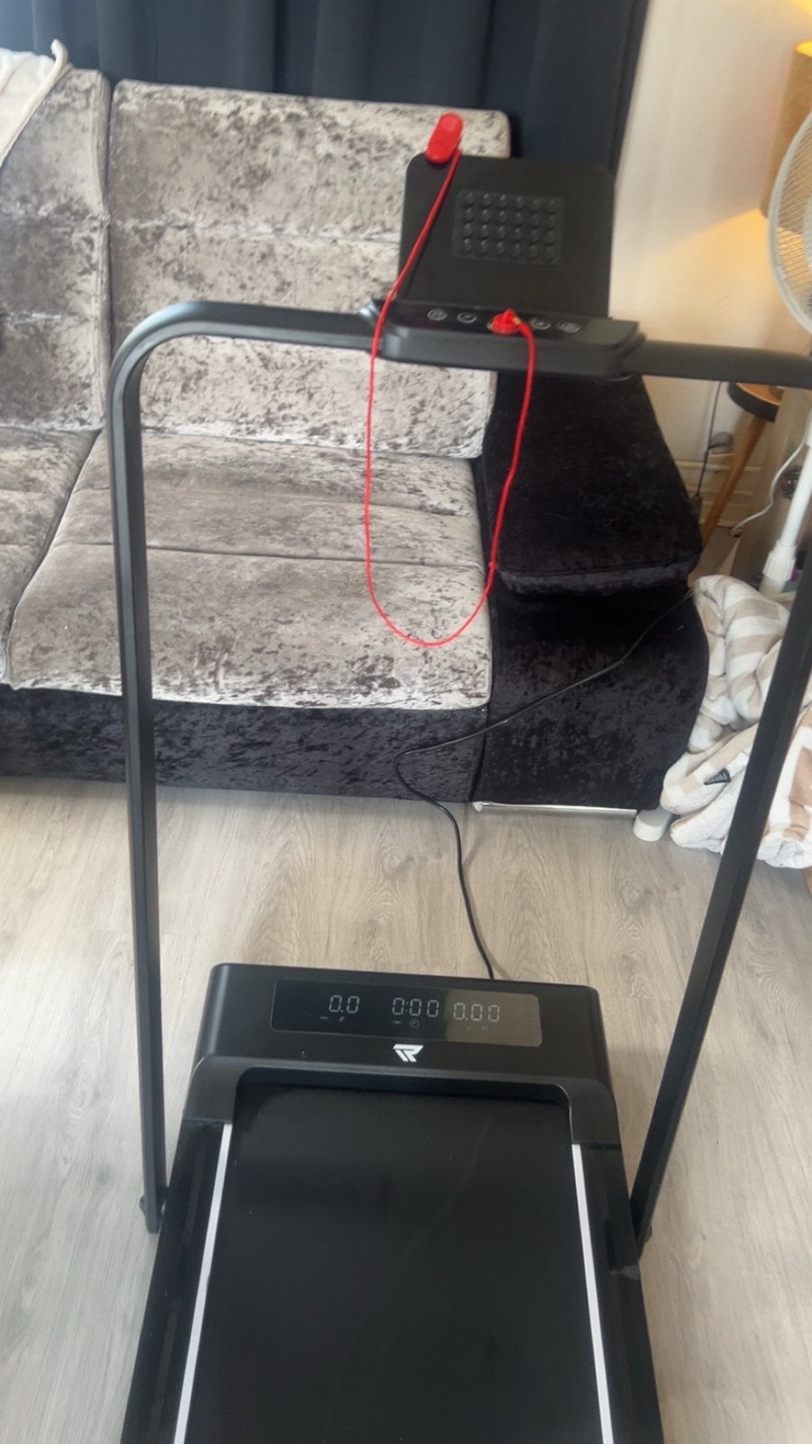 Compacte Loopband - Ideaal voor thuisgebruik, Sport en Fitness, Loopsport en Atletiek, Overige typen, Zo goed als nieuw, Hardlopen