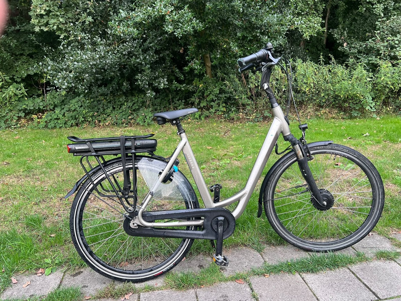 Stella Livorno elektrische fiets, Fietsen en Brommers, 53 tot 56 cm, Versnellingen, Zo goed als nieuw, Ophalen