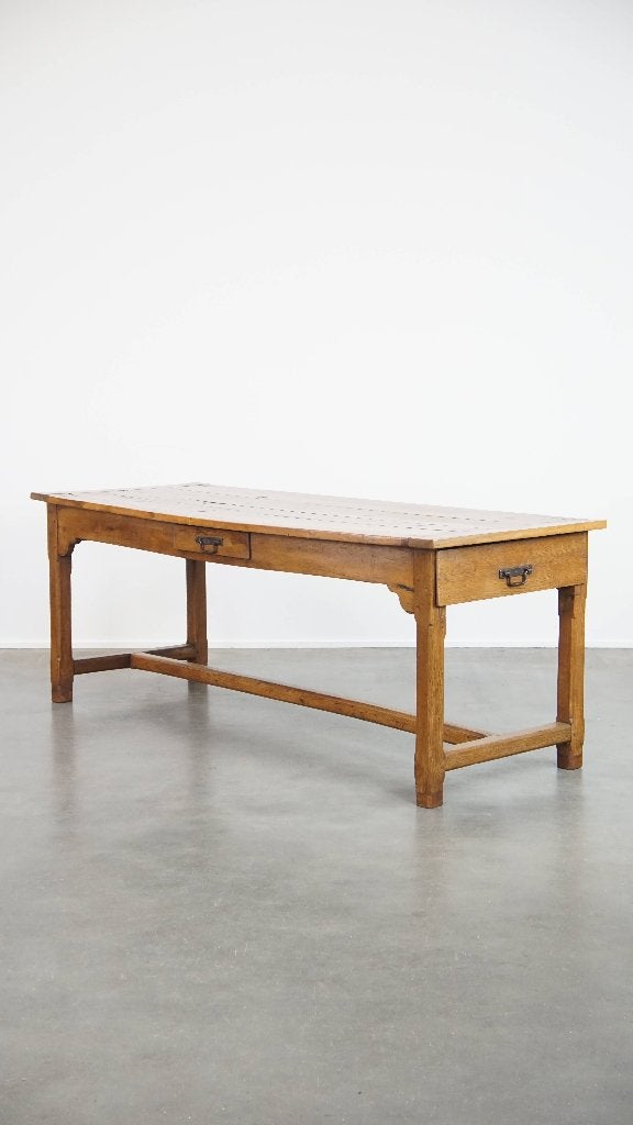 Grote antieke Franse boeren eettafel van vruchtbomenhout, Antiek en Kunst, Antiek | Meubels | Tafels, Ophalen