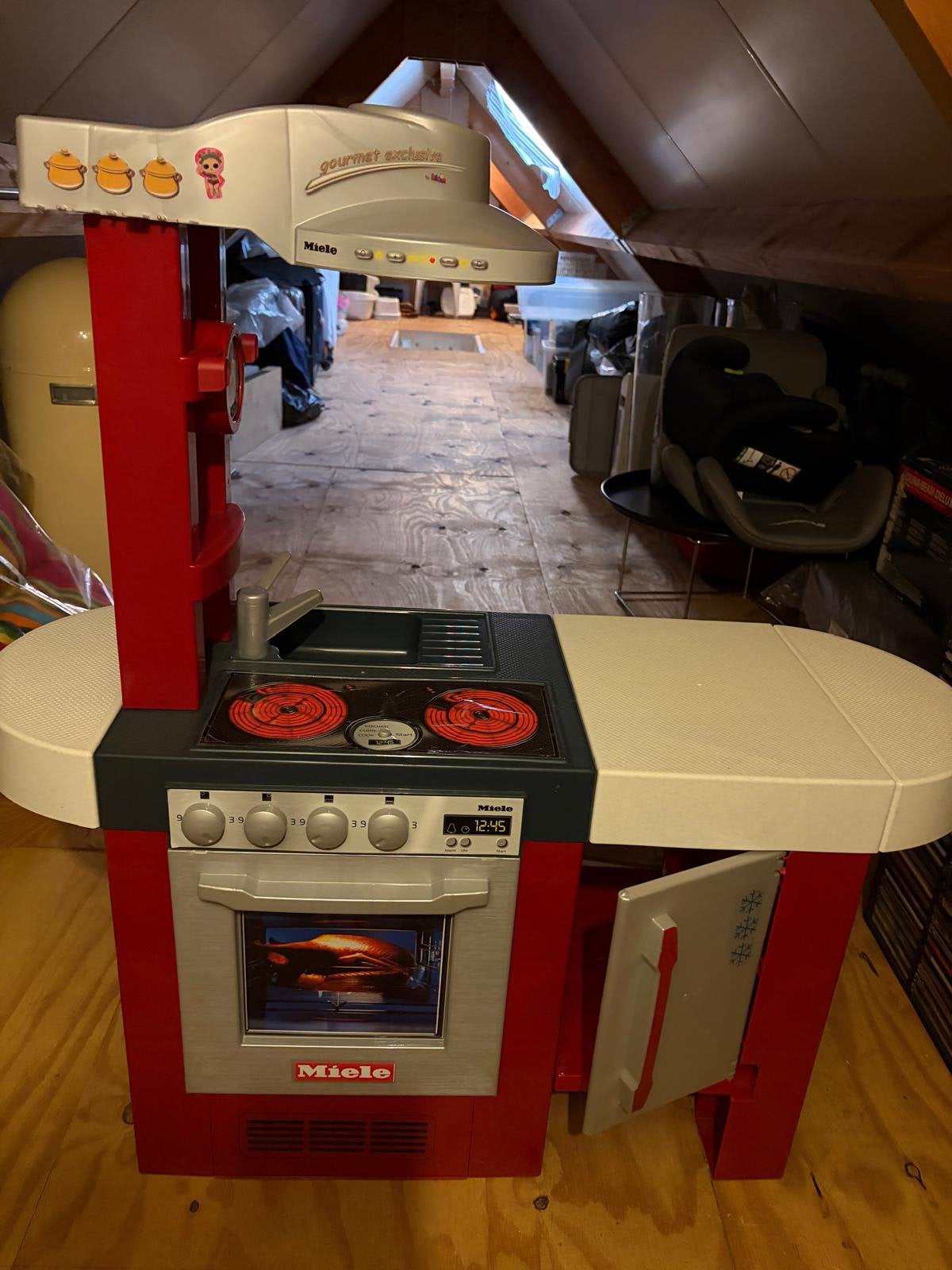 Miele ‘gourmet exclusive’ speelkeuken mét accesoires, Ophalen, Zo goed als nieuw, Kunststof, Speelkeuken-accessoire