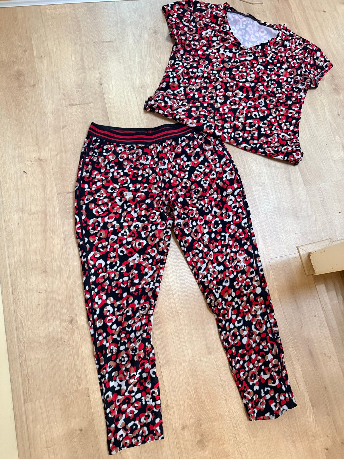 Studio Anneloes Set: T-shirt en Broek Maat M, Maat 38/40 (M), Overige kleuren, Nieuw, Ophalen of Verzenden