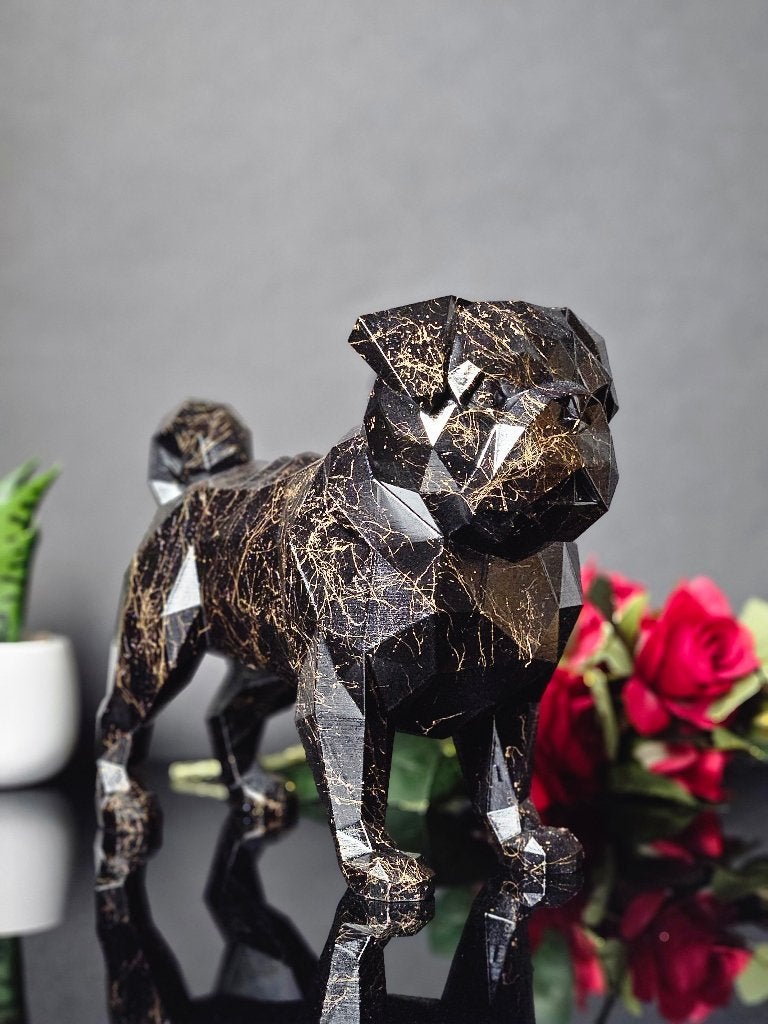 Geometrische Mops/ Pug – Black & Gold Marble Edition XL 26cm, Antiek en Kunst, Kunststof, Ophalen of Verzenden, 20 - 50 cm, Beeld