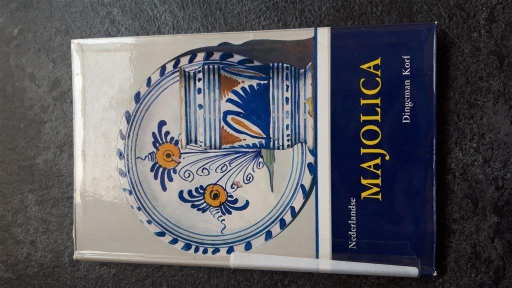 Dingeman Kort - Nederlandse Majolica, Boeken, Verzenden, Zo goed als nieuw