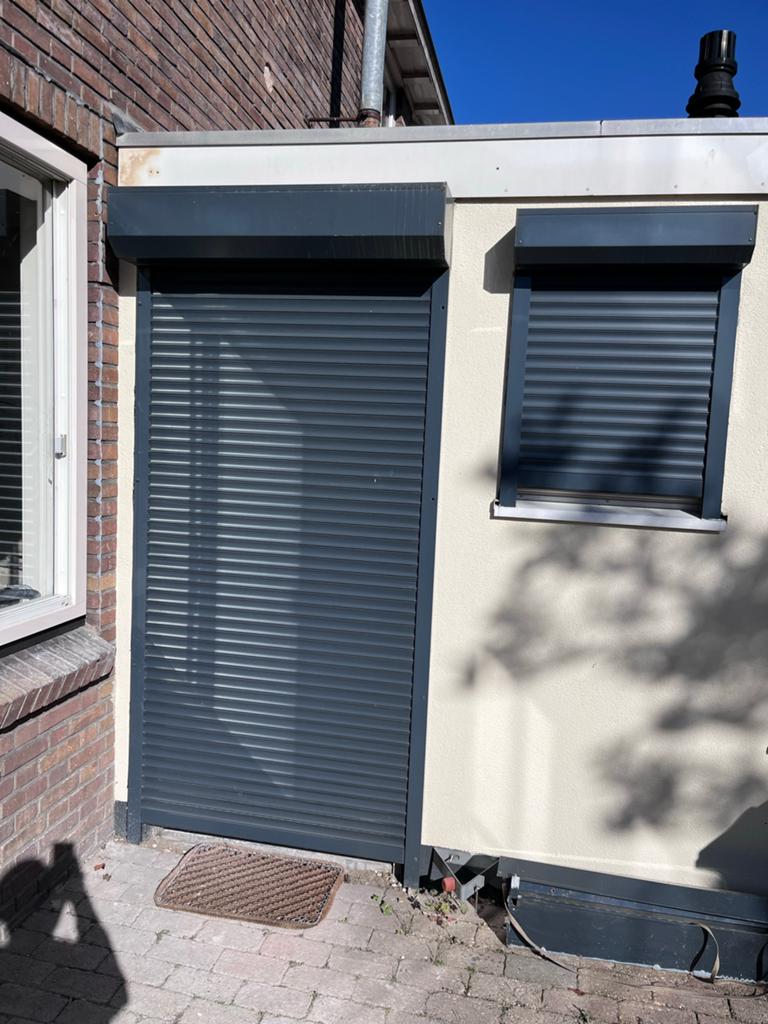 Rolluiken in diverse maten - Bescherming en isolatie, Gebruikt, 100 tot 150 cm, 200 cm of meer, Ophalen of Verzenden