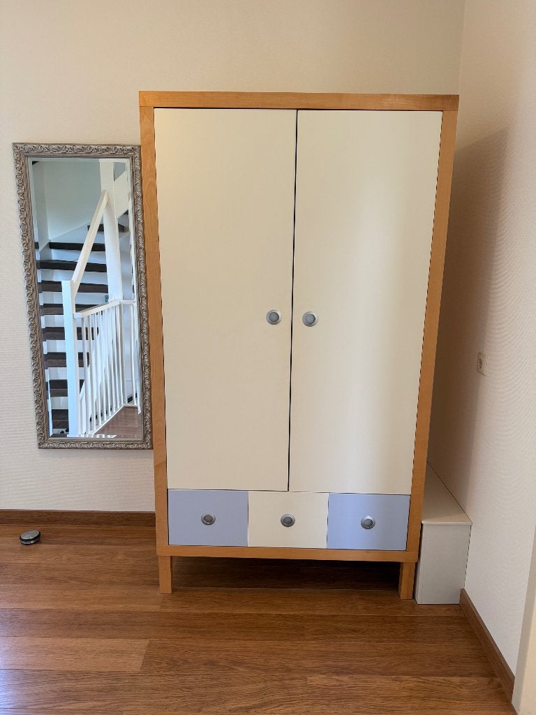 Bebe Jou Kinderkledingkast met lade en hanggedeelte, Kinderen en Baby's, Kinderkamer | Commodes en Kasten, Ophalen, Gebruikt, Kast