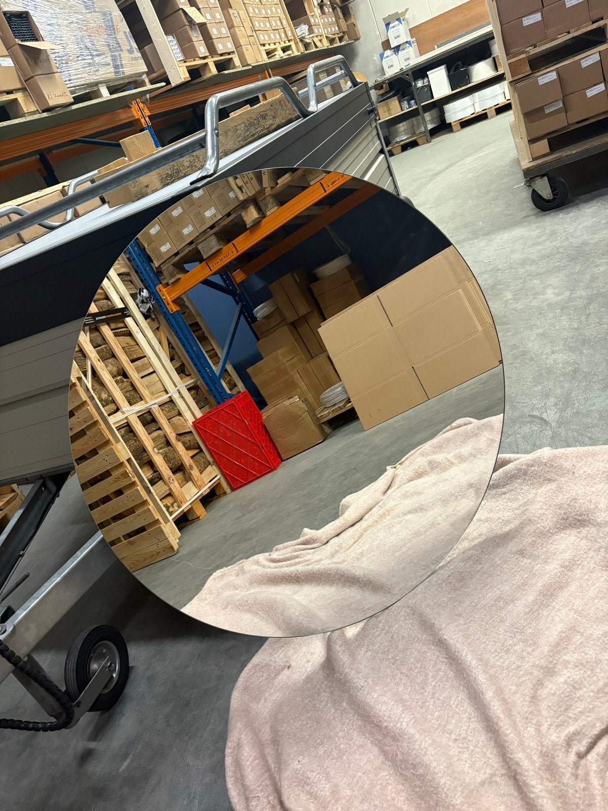Ronde spiegel, Huis en Inrichting, Woonaccessoires | Spiegels, Nieuw, 50 tot 75 cm, Minder dan 100 cm, Rond, Ophalen