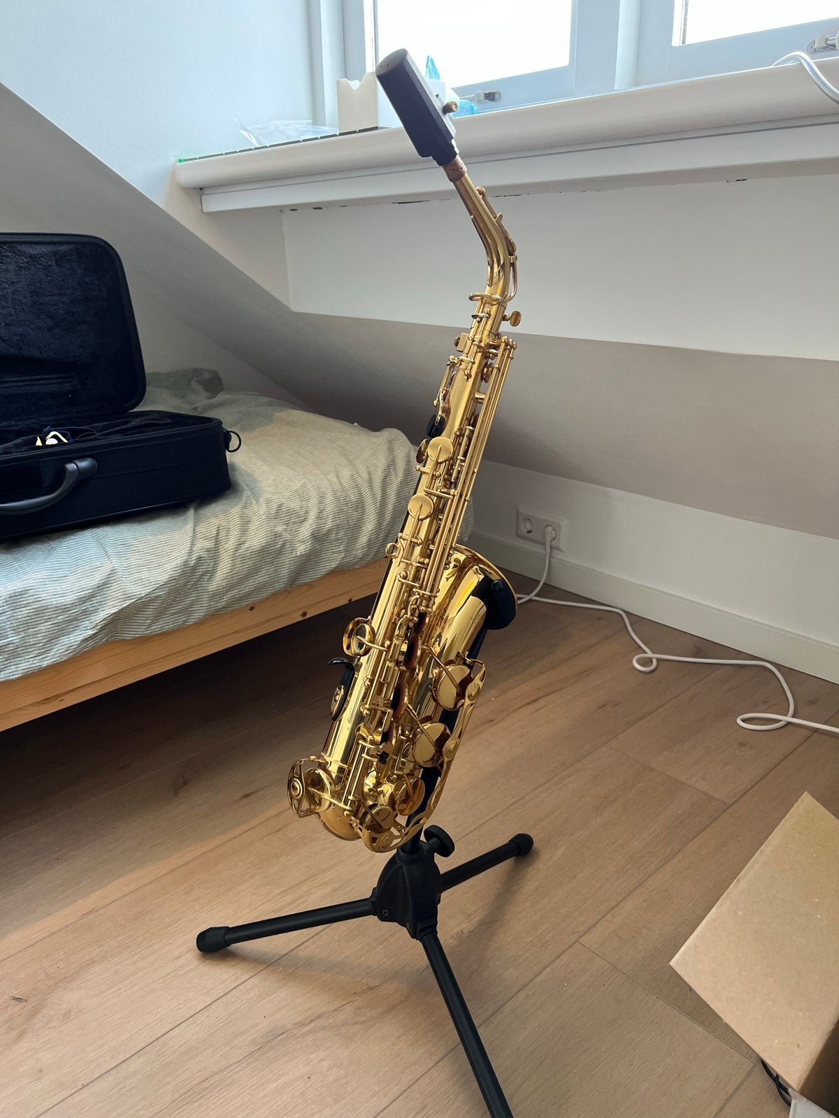 Yamaha YAS-275 Altsaxofoon - Zo goed als nieuw, Ophalen, Zo goed als nieuw, Alt, Met koffer