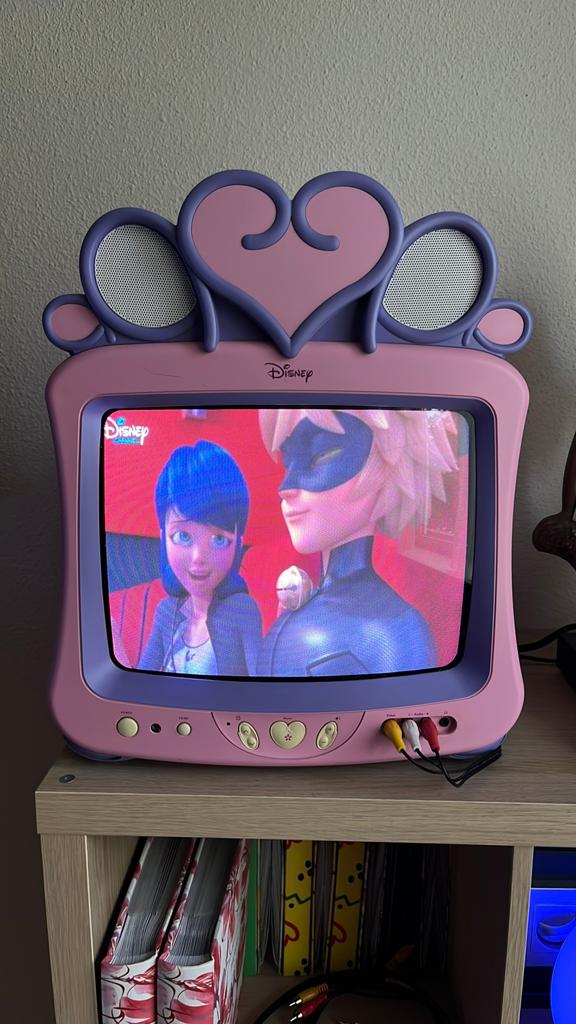 Collectors item disney prinses tv, Verzamelen, Disney, Ophalen of Verzenden, Overige figuren, Zo goed als nieuw, Beeldje of Figuurtje