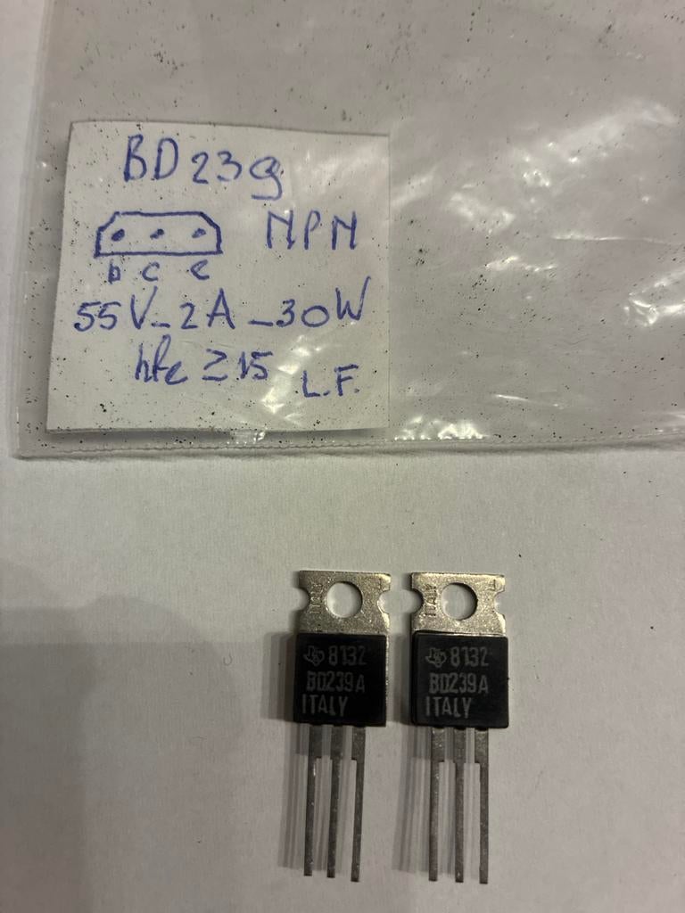 BD239A NPN Transistor 55V 2A 30W (2 stuks), Hobby en Vrije tijd, Elektronica-componenten, Ophalen of Verzenden, Zo goed als nieuw