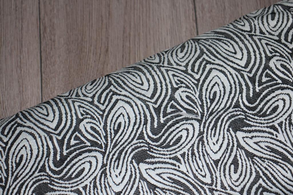Geweven viscose stof met stretch - zwart/wit design #2784, Hobby en Vrije tijd, Stoffen en Lappen, Overige materialen, 120 cm of meer