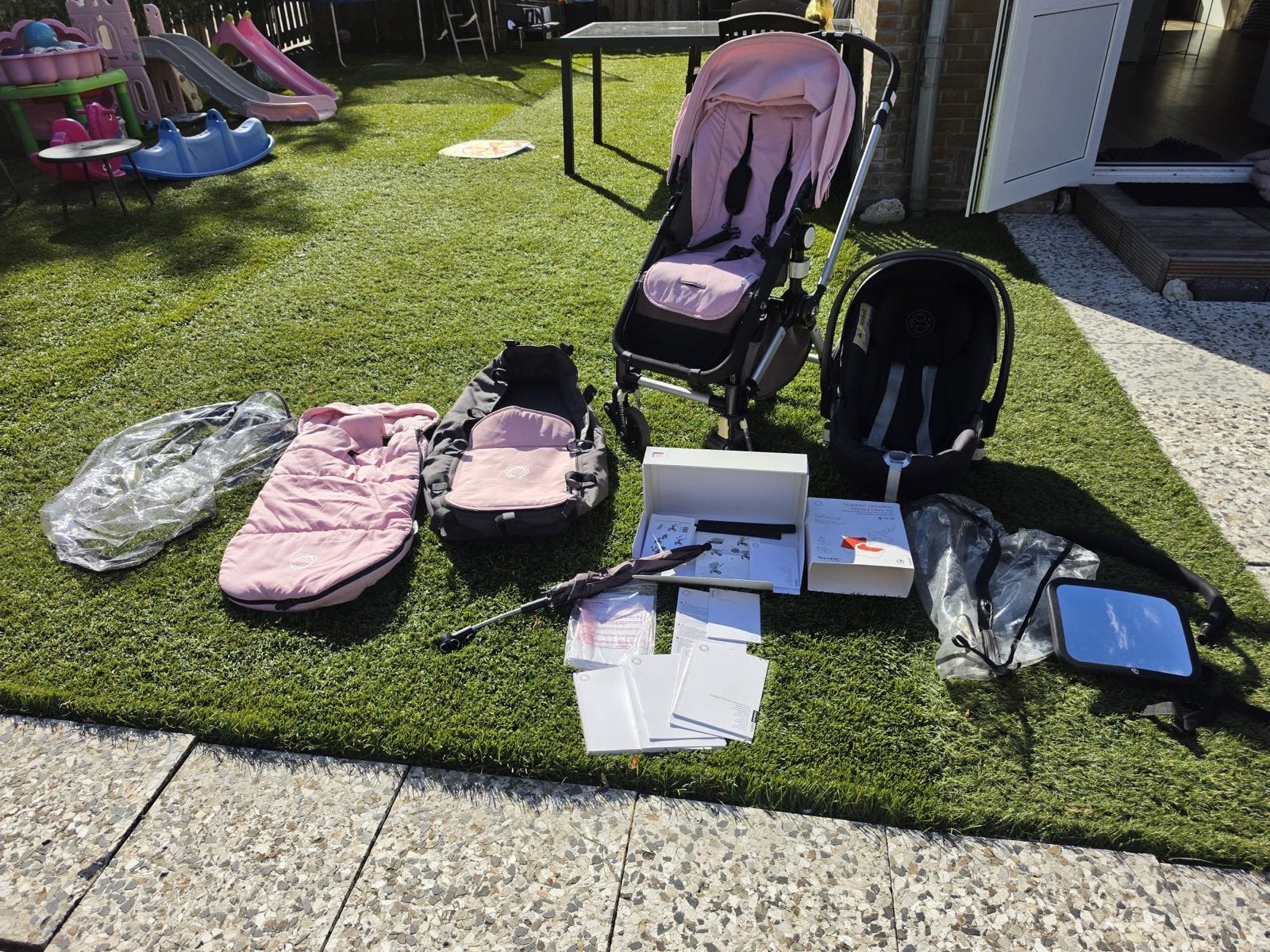 Complete Bugaboo Bee kinderwagenset met Cybex autostoel, Kinderen en Baby's, Kinderwagens en Combinaties, Ophalen, Gebruikt, Bugaboo