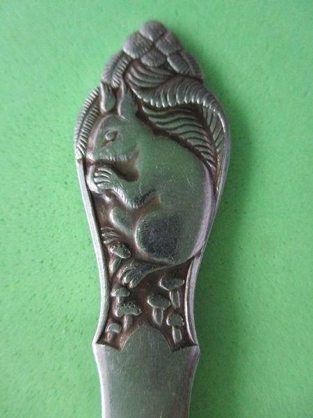 (KB5627) Kinderbestek Eekhoorn vork (model 2), Ophalen of Verzenden, Gebruikt