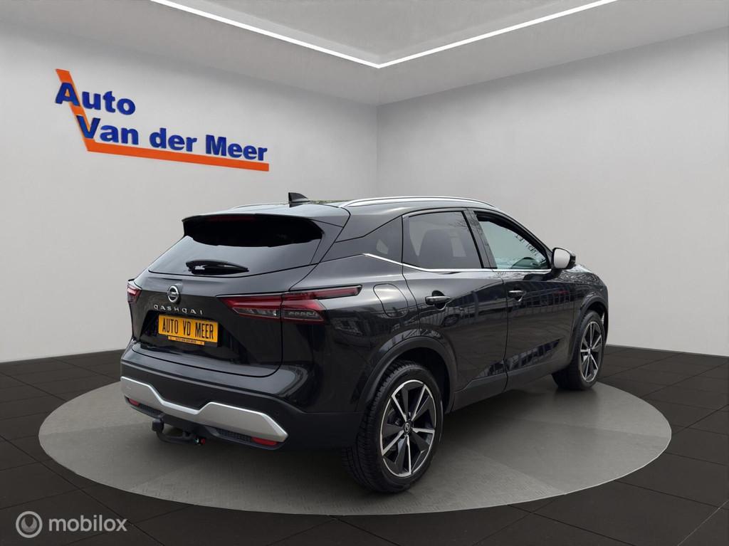 Nissan Qashqai 1.3 MHEV Xtronic Tekna Plus, Gebruikt, Zwart, 4 cilinders, Automatische klimaatregeling