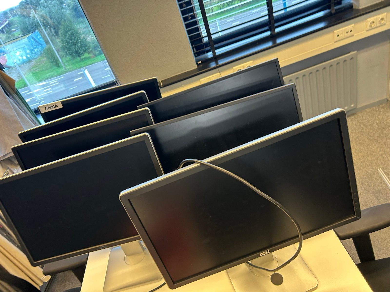 Dell monitoren - Diverse modellen beschikbaar, Ophalen, Gebruikt