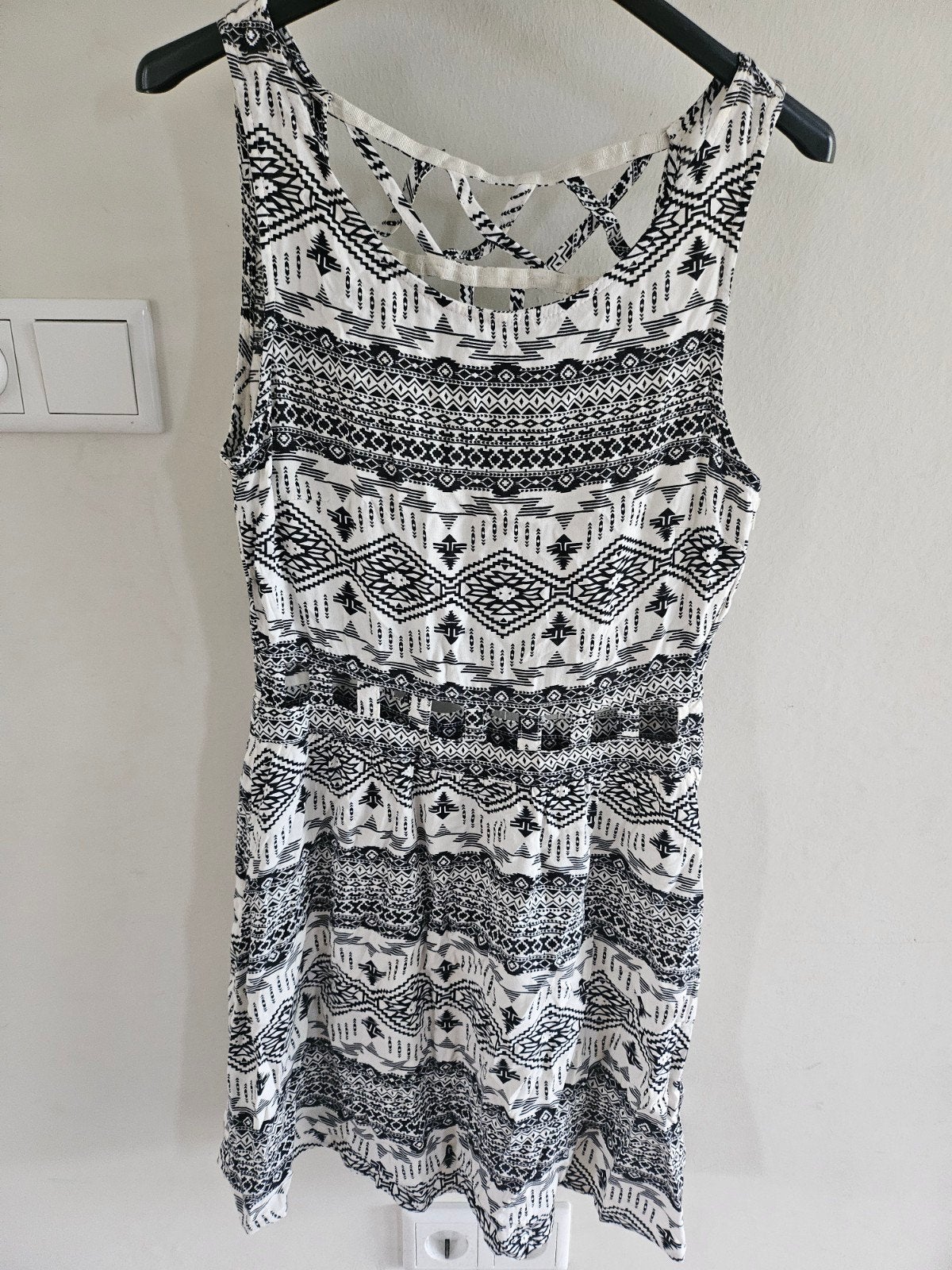 H&M Divided Zomerjurk Zwart-Wit Aztec Print Maat 36, Kleding | Dames, Zwart, H&M Divided, Ophalen of Verzenden, Maat 36 (S)