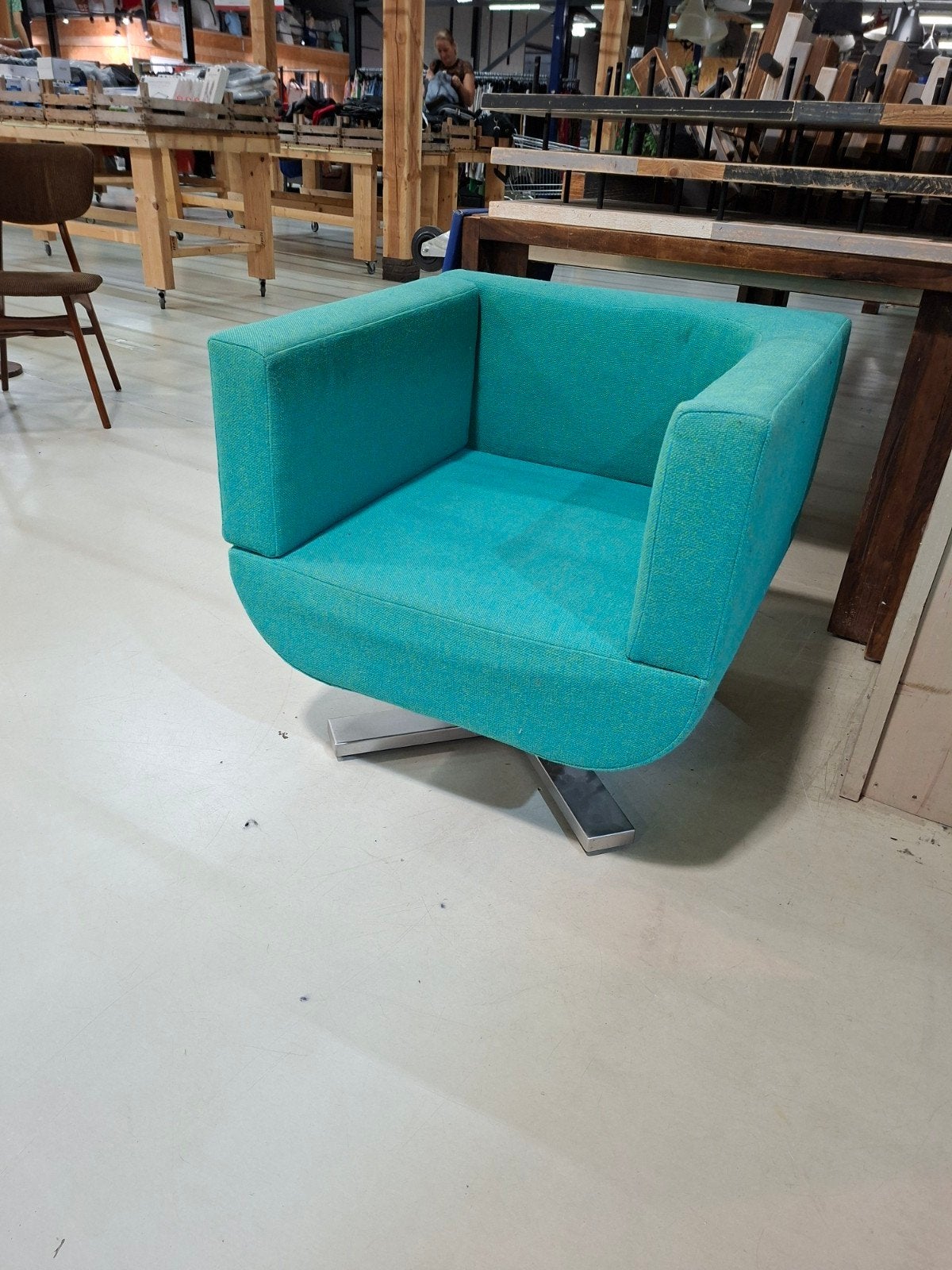 Jori fauteuil - Draaistoel - Turquoise stof, Modern design, Onbekend, Ophalen of Verzenden, Zo goed als nieuw