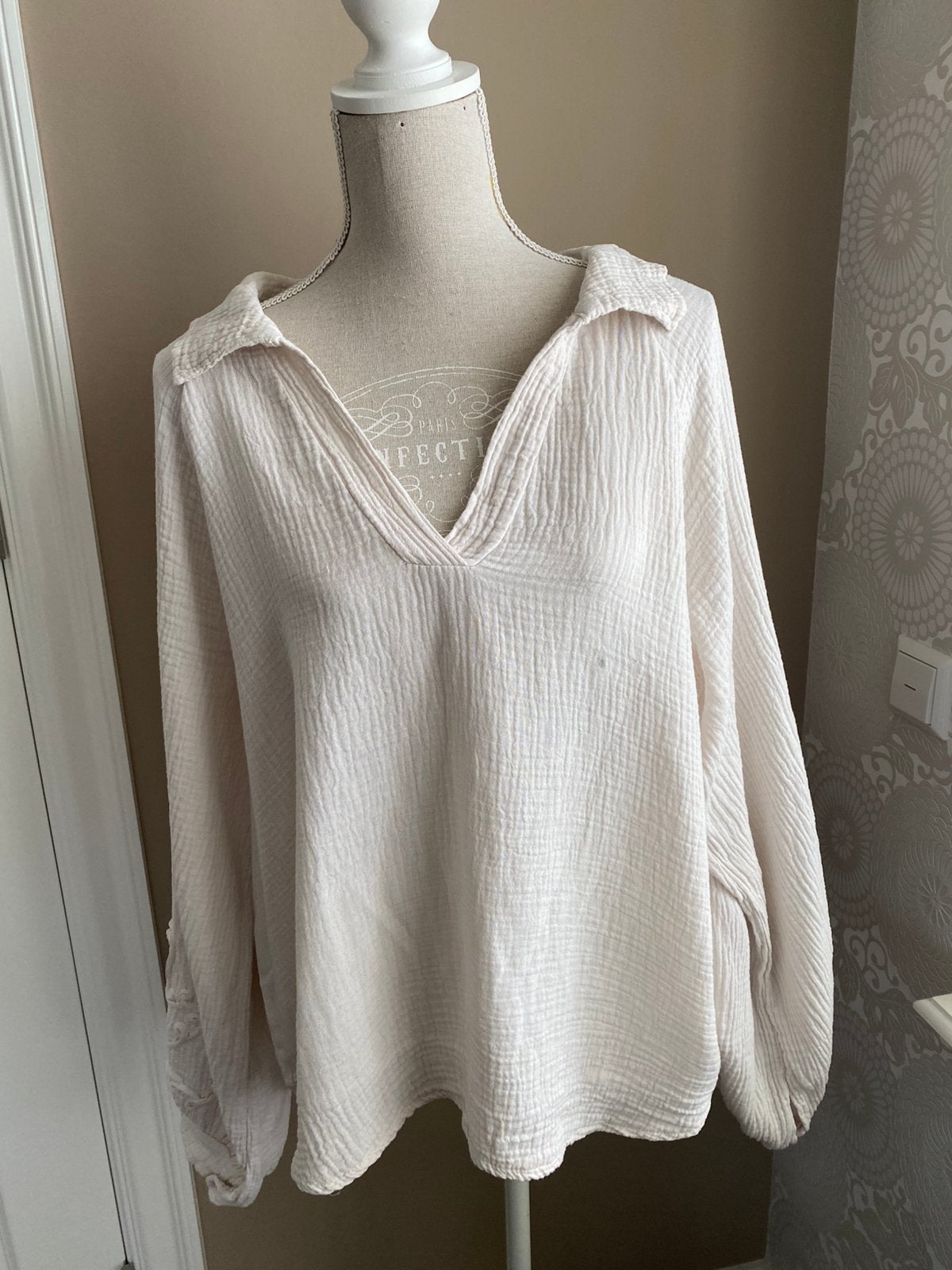 Dames top cremekleurig maat 44 van AMBIKA, Beige, Maat 42/44 (L), Ophalen of Verzenden, Zo goed als nieuw