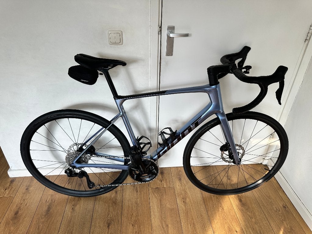 Giant Defy Advanced 1 Di2 (2025, Maat ML), Ophalen, 28 inch, Carbon, Heren