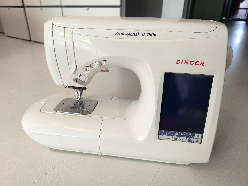 Singer Profesional XL1000 (=Quantum XL1000), Ophalen, Gebruikt, Naaimachine, Singer