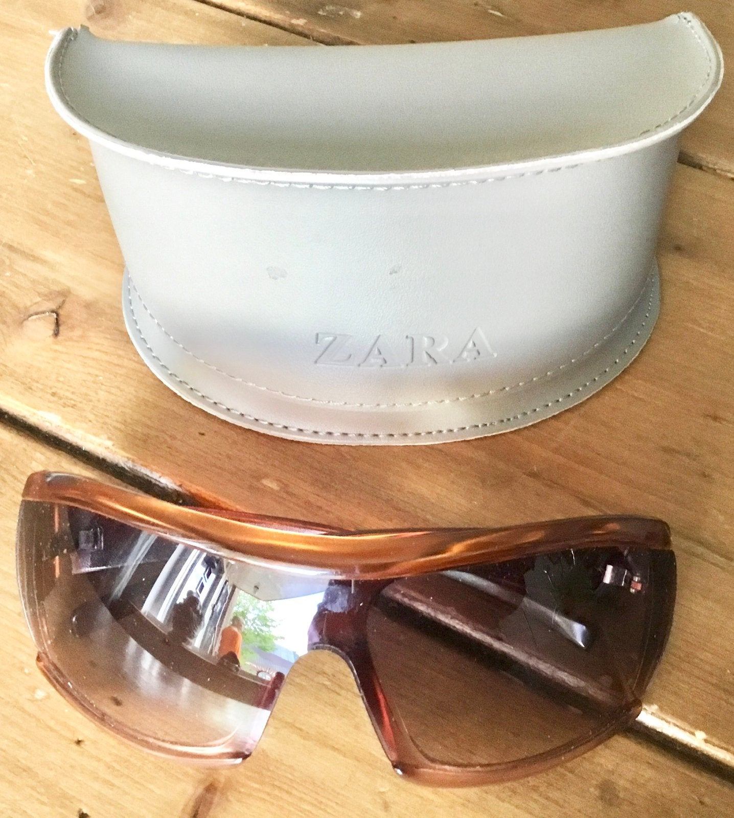 ZARA ZONNEBRIL MET KOKER, Overige merken, Zonnebril, Bruin, Ophalen of Verzenden