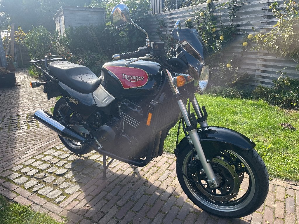 Triumph Trident 900 (1994) classic look, fantastisch rijden!, Motoren, Motoren | Triumph, Motorrijbewijs A, Gebruikt, 3 cilinders