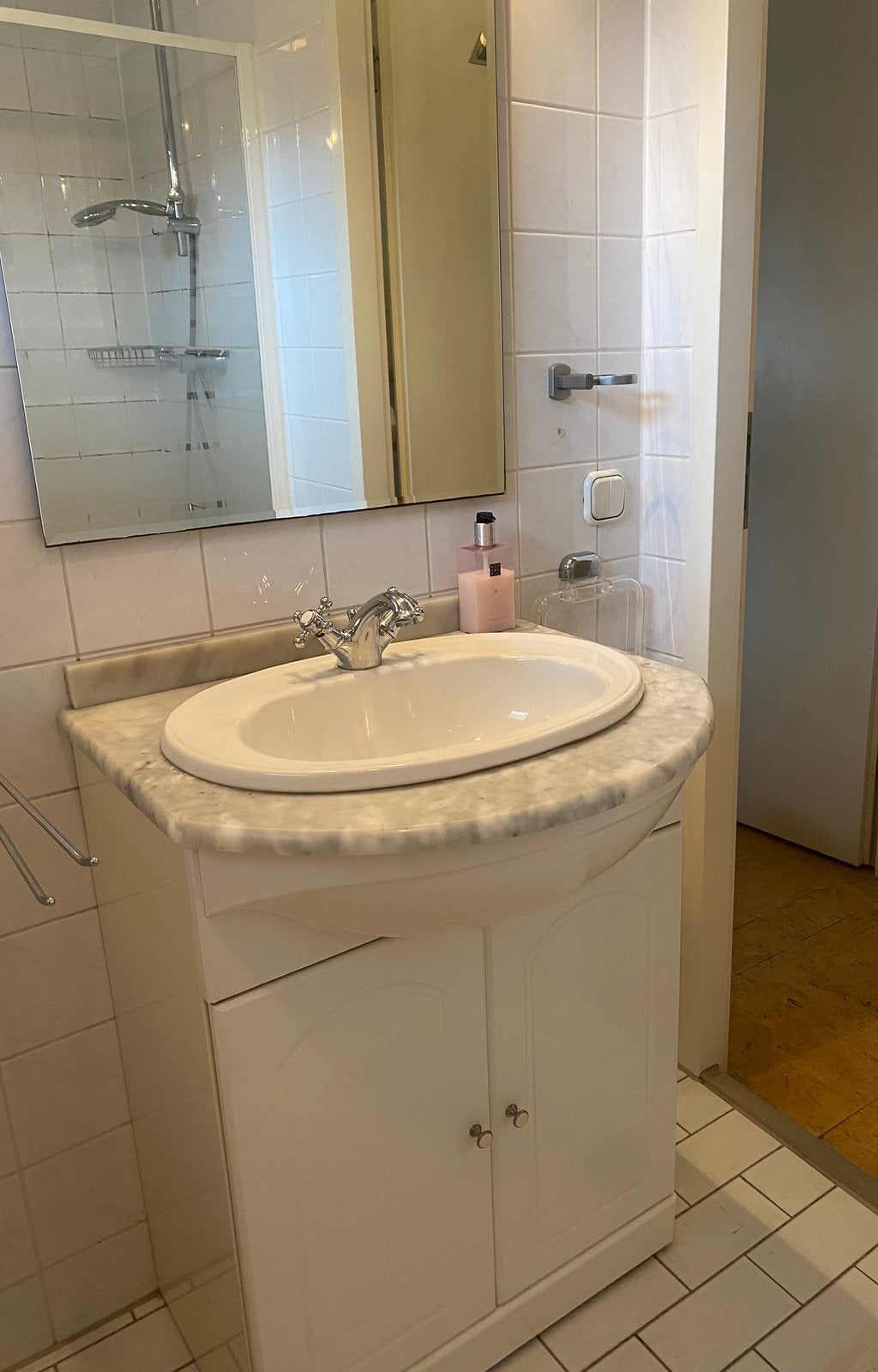 BADKAMER MEUBEL mét SPIEGEL, INBOUWSPOTJES én KRAAN, Ophalen, Gebruikt, 50 tot 100 cm, Minder dan 100 cm