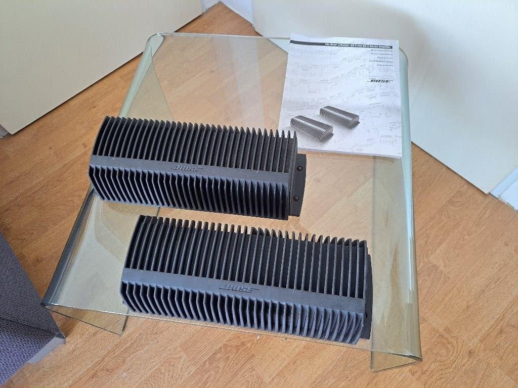 2x Bose Acoustimass Lifestyle SA2 Versterker, Overige merken, Ophalen of Verzenden, Zo goed als nieuw, 120 watt of meer