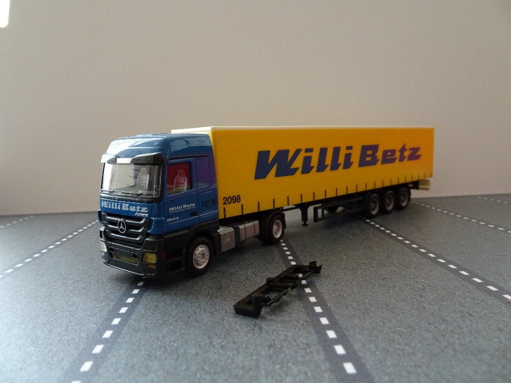 44 herpa mercedes actros willi betz 12135-2098 1:87 truck, Ophalen of Verzenden, Zo goed als nieuw, Bus of Vrachtwagen, Herpa