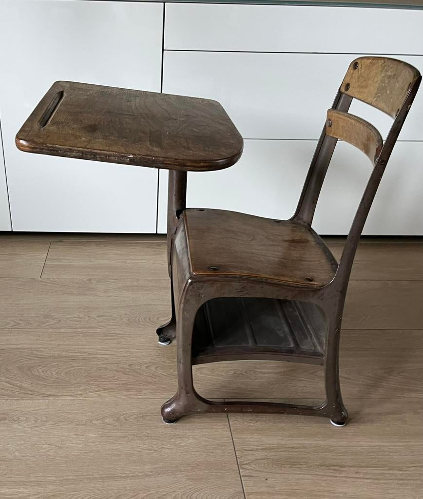Vintage school stoeltje met tafeltje, Ophalen