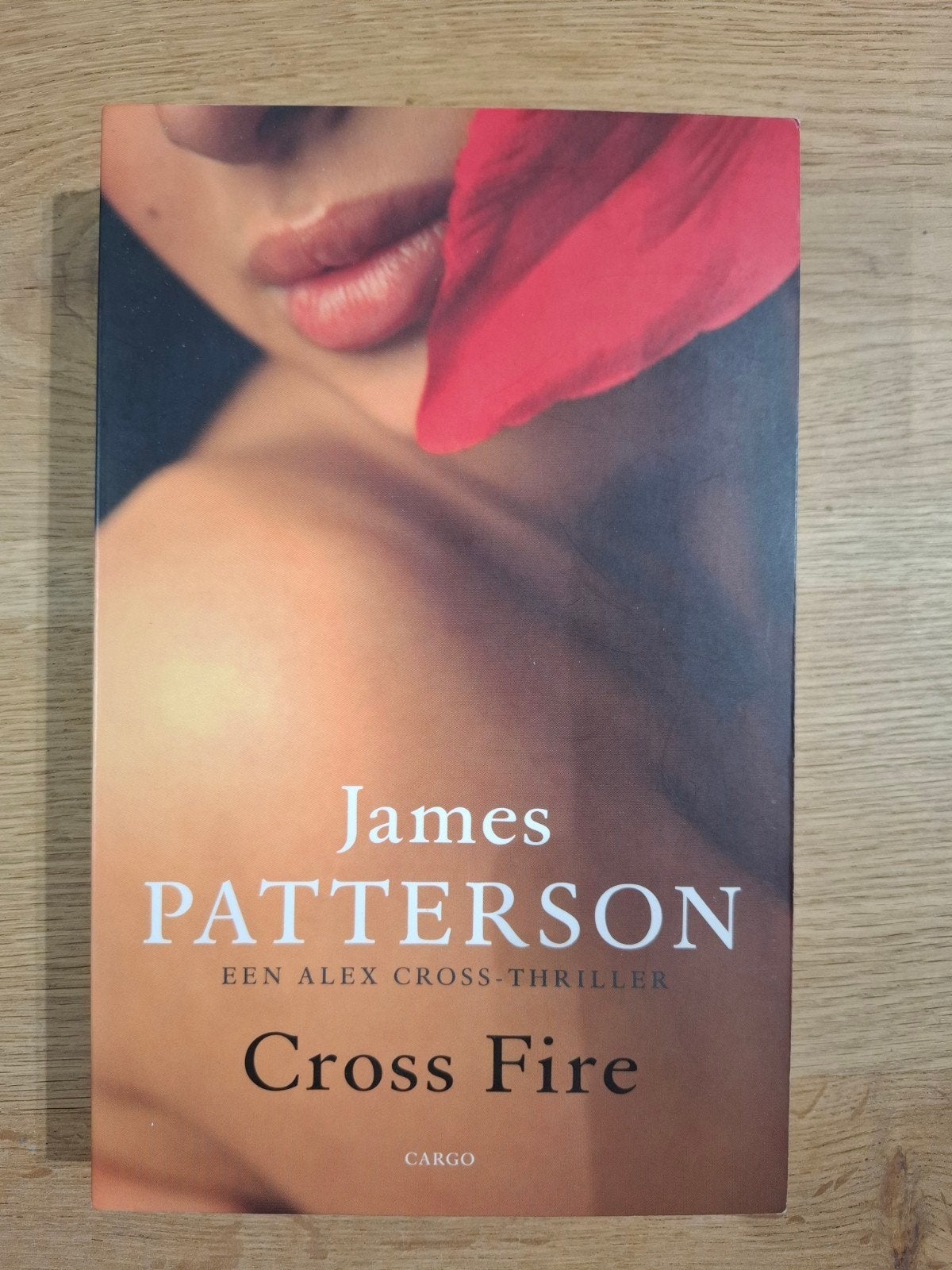James Patterson - Cross fire, Ophalen of Verzenden, Gelezen, James Patterson