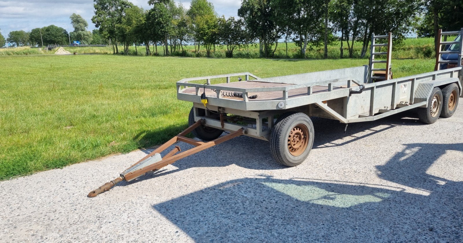 Dieplader op landbouwkenteken, Ophalen, Transport