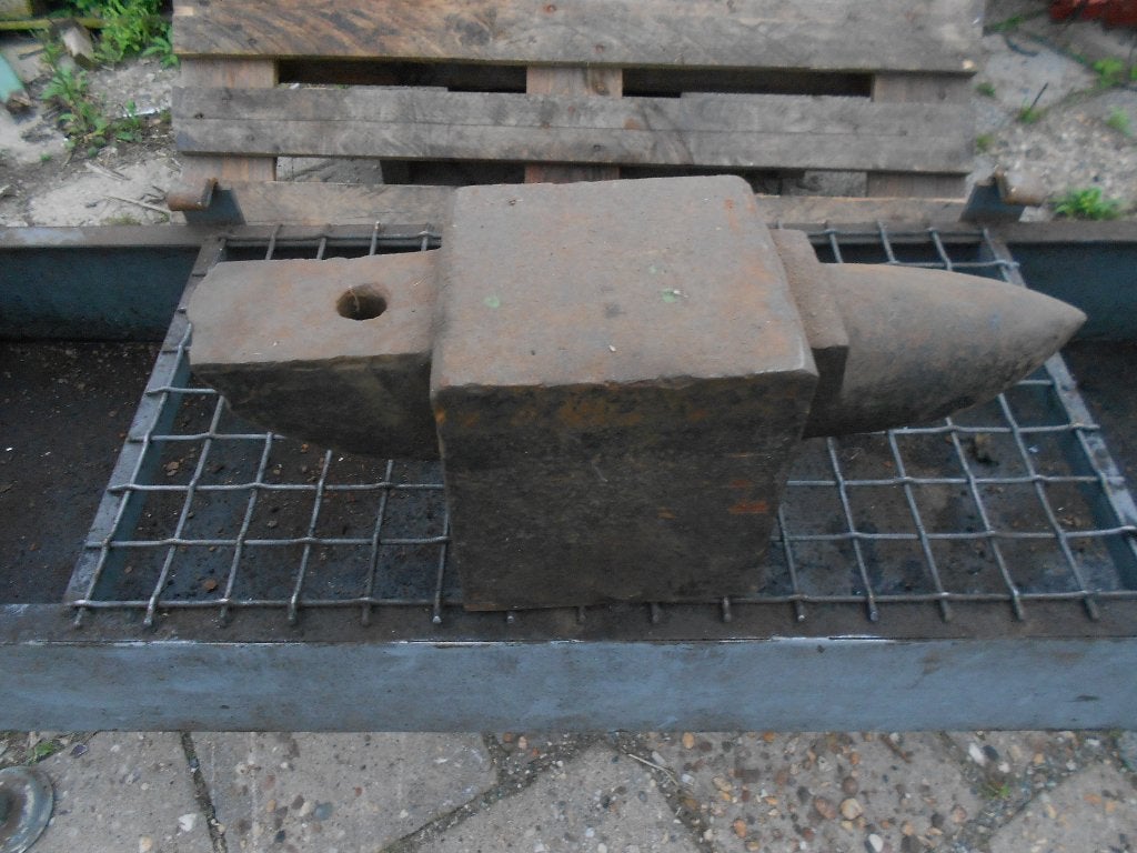 aambeeld, Ophalen of Verzenden